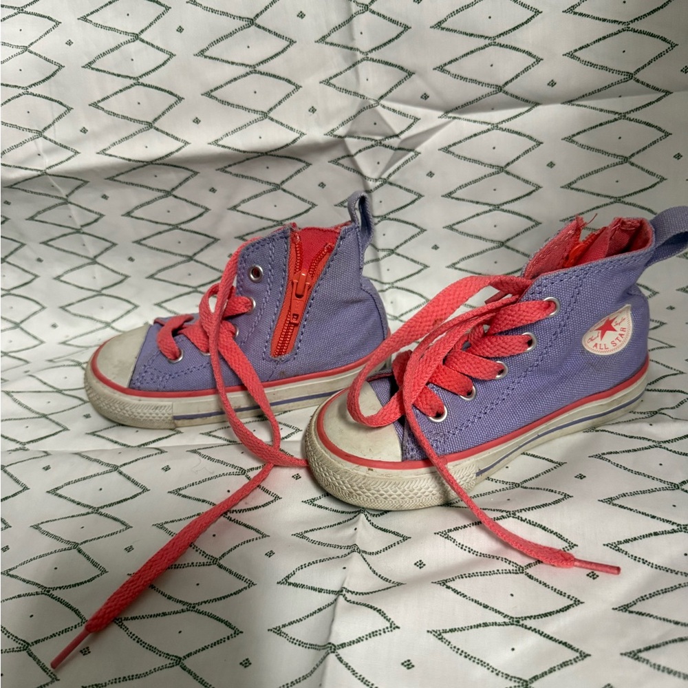 Converse Kids Purple High-Top Sneakers with Pink Laces